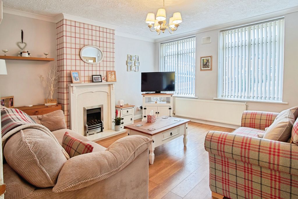 Property photo 3 of 15