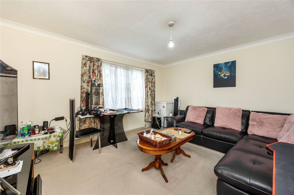 Property photo 2 of 10 Picture No. 05