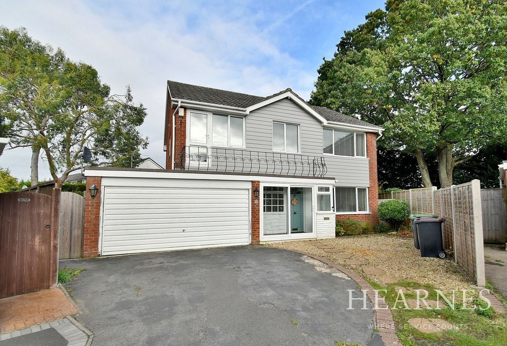 Property photo 1 of 22