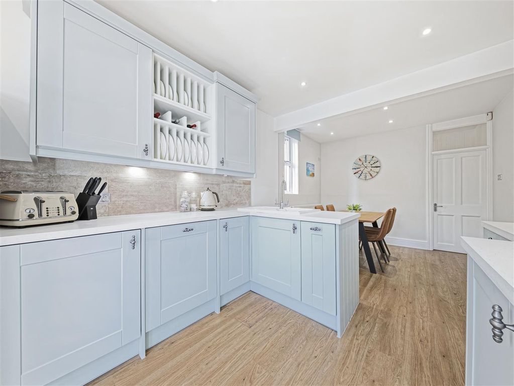 Property photo 3 of 54 Img_20260325_104216_151.Jpg