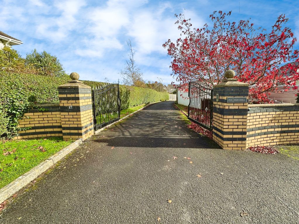 Property photo 3 of 21