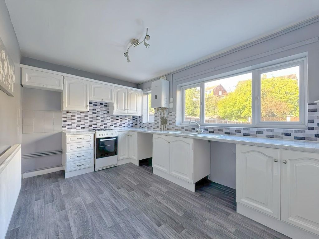 Property photo 2 of 12 2