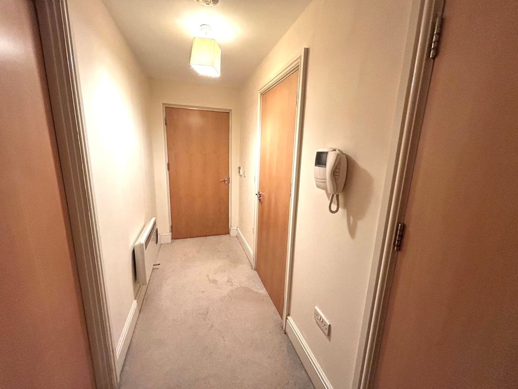 Property photo 3 of 18 Picture No. 17