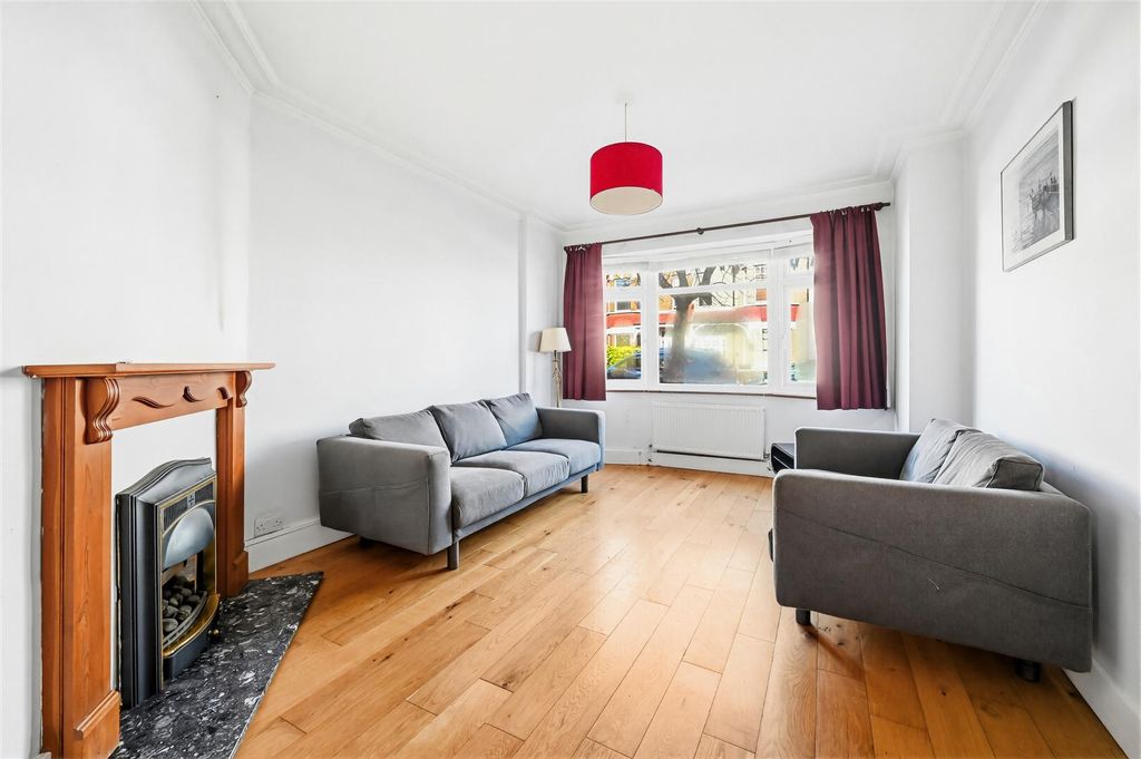 Property photo 2 of 12 Reception