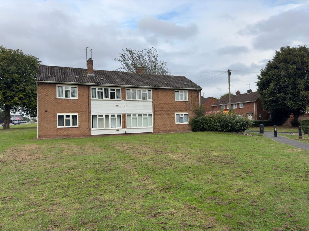 Property photo 1 of 8 Cover