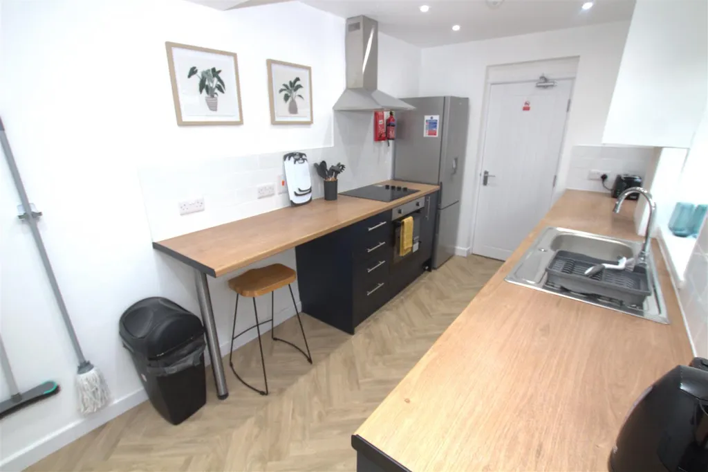House in Middlesbrough, Ayresome - View 6