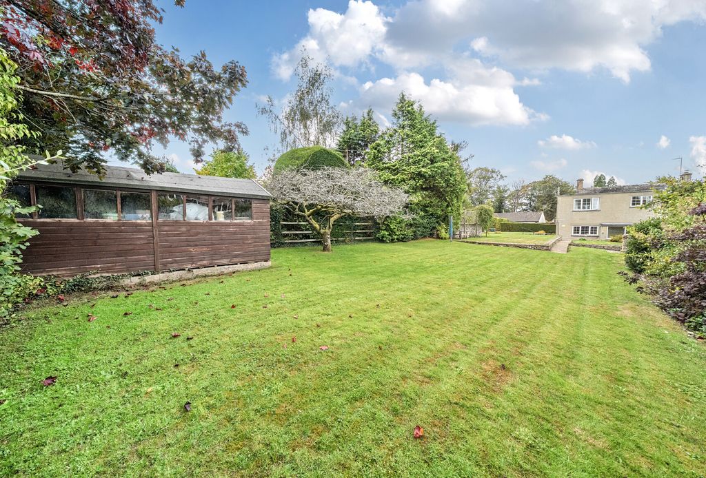 Property photo 2 of 20 1357713-7-68d3d18...