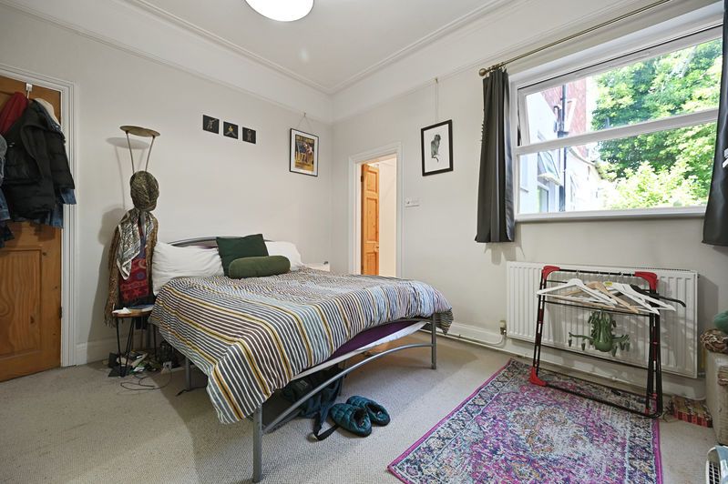 Property photo 3 of 10 Photo 4