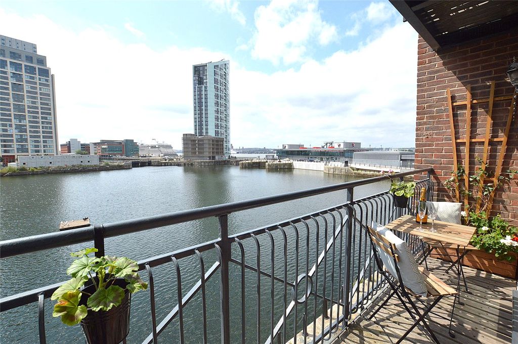 Property photo 3 of 29 Picture No. 28