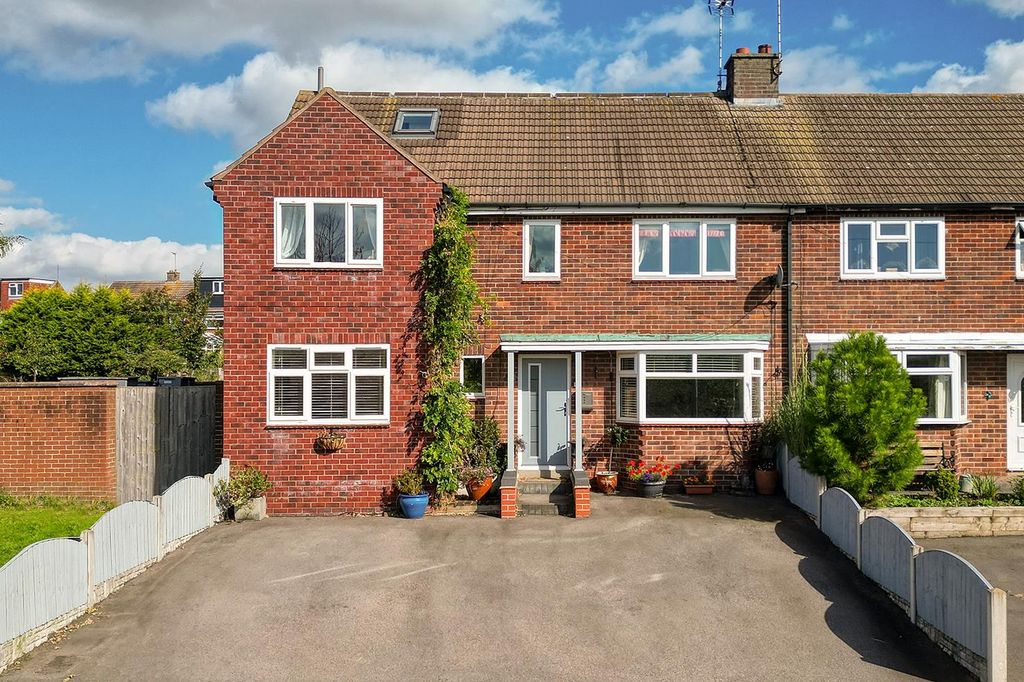 Property photo 1 of 37