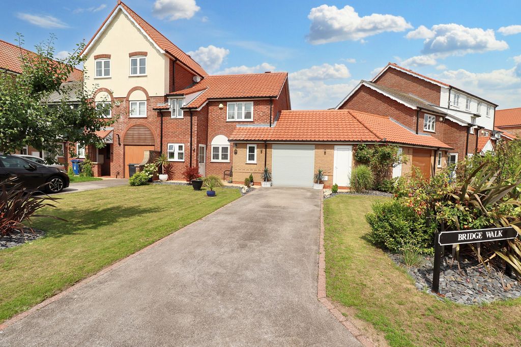 Property photo 1 of 29 Img_8605