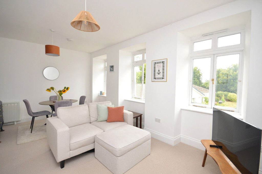 Property photo 3 of 12 Picture No. 07