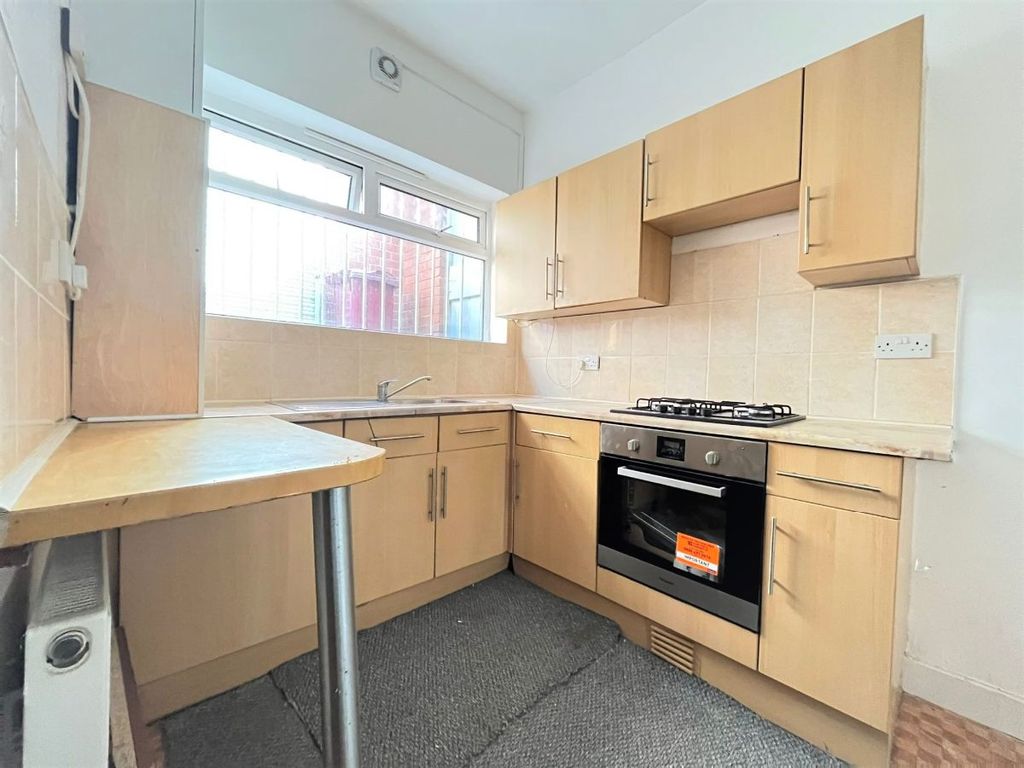 Property photo 2 of 5