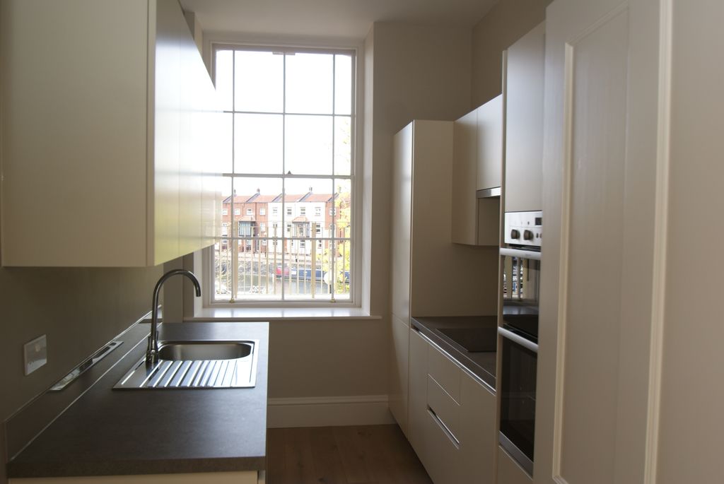 Property photo 3 of 11 Dsc00453.Jpg