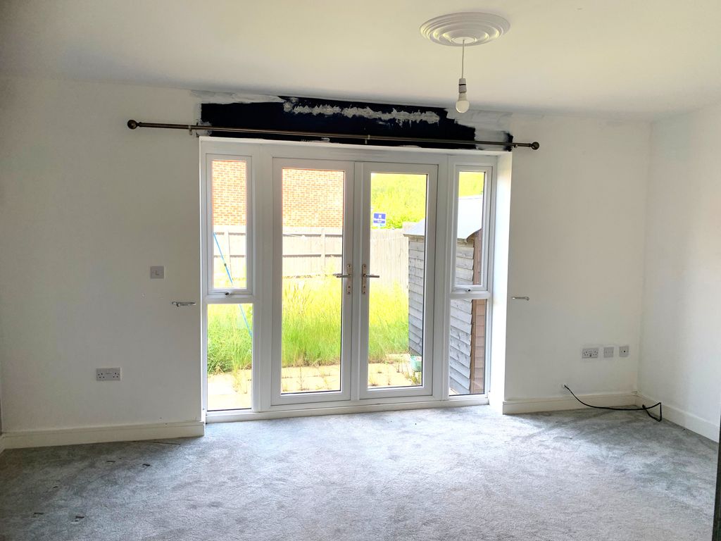 Property photo 3 of 11 F3