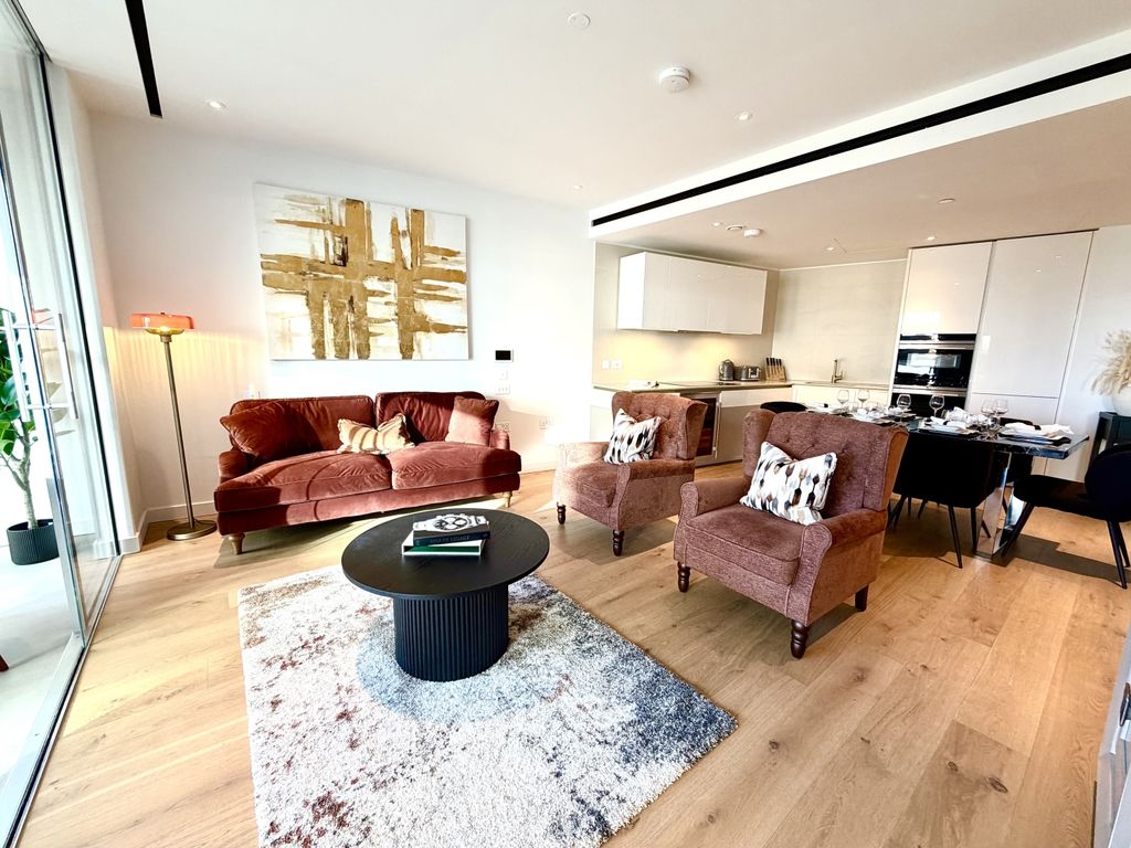 Property photo 1 of 44 Reception Room (9)