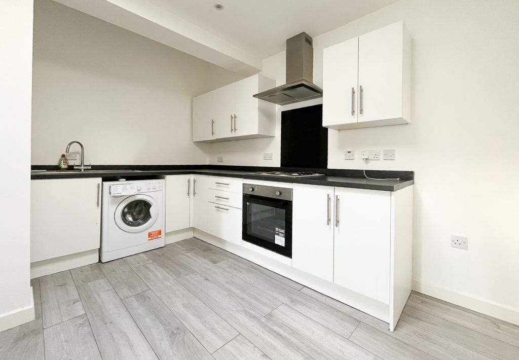 Property photo 2 of 17 Img_1697