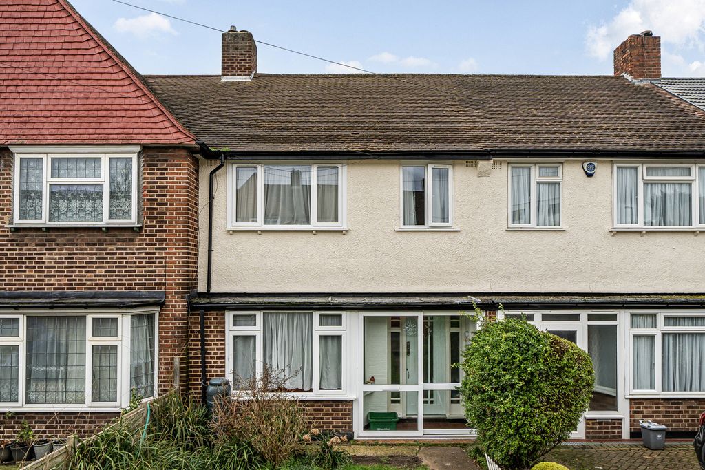 Property photo 1 of 11 External