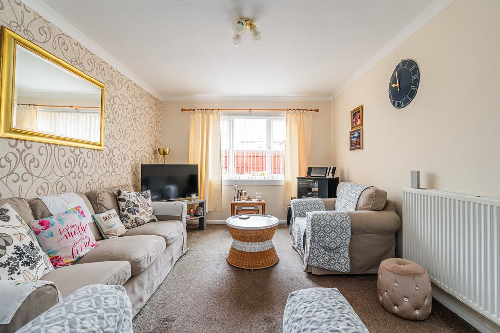 Property photo 2 of 18 Property Image 2