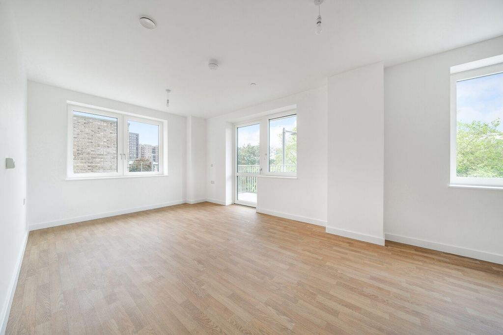 Property photo 1 of 6 Picture No. 05