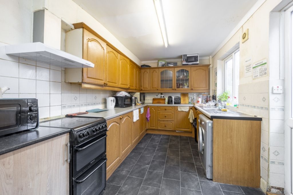 Property photo 2 of 11 89 Sydney Street (Boston)-6