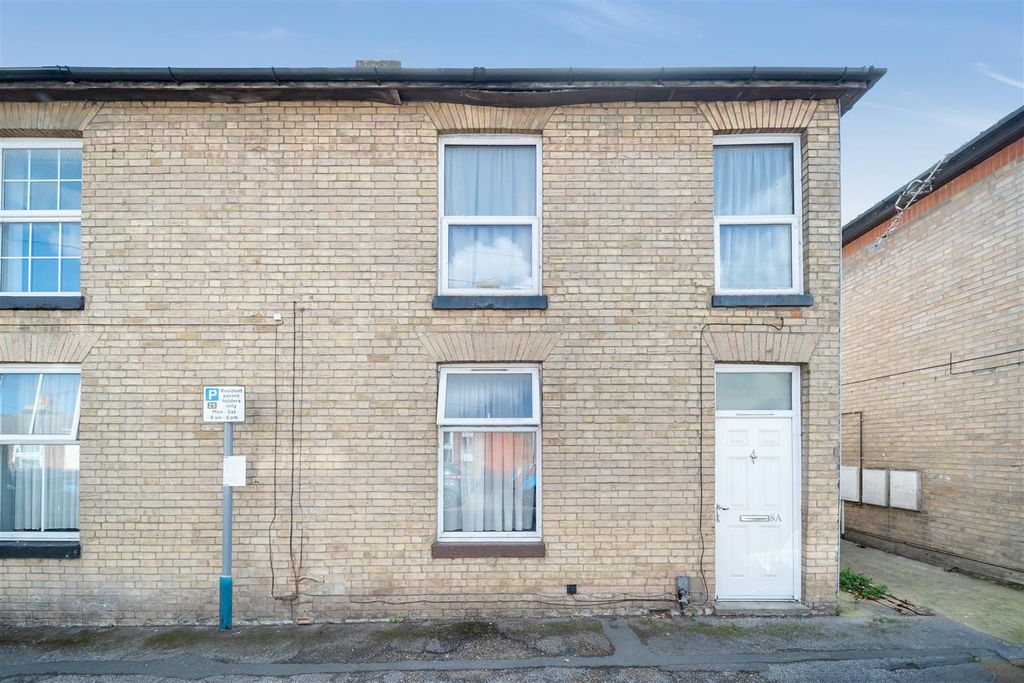 Property photo 1 of 7 Purplett Street-04.Jpg