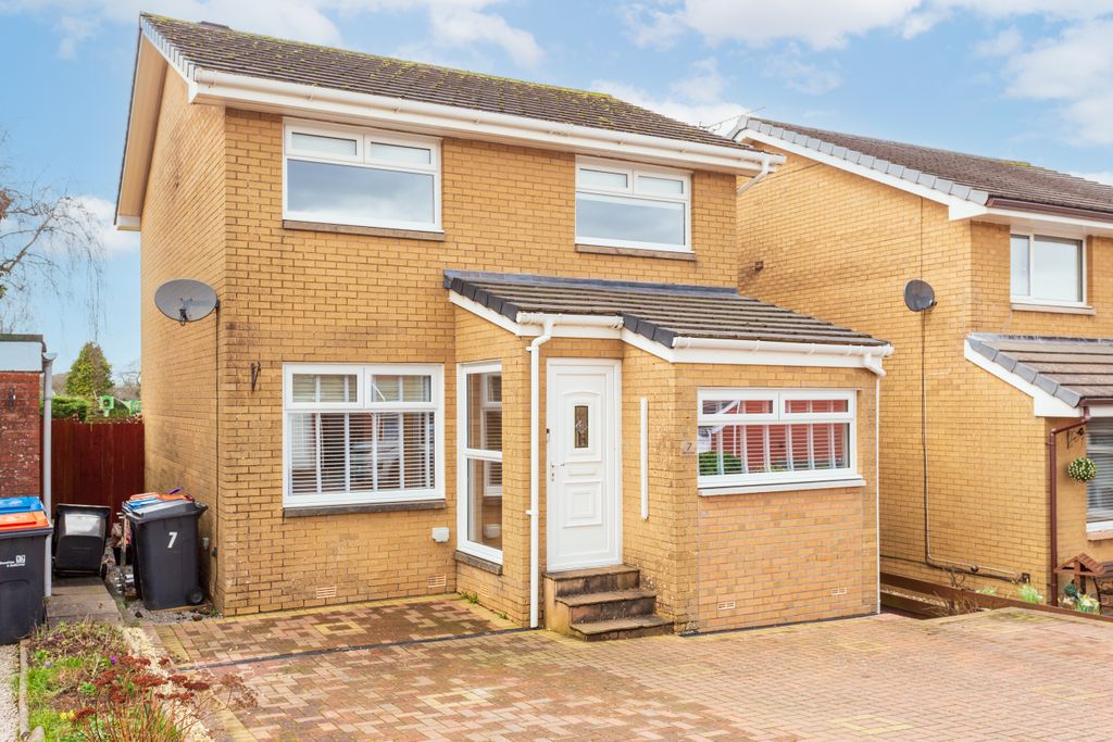 Property photo 1 of 26 Front External