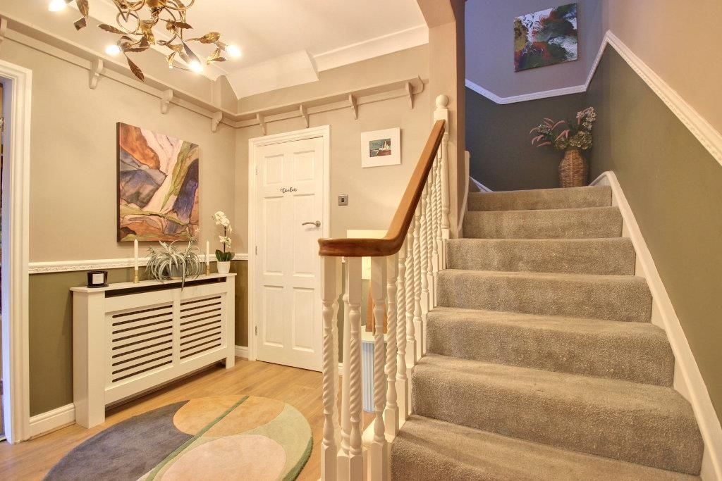 Property photo 2 of 30