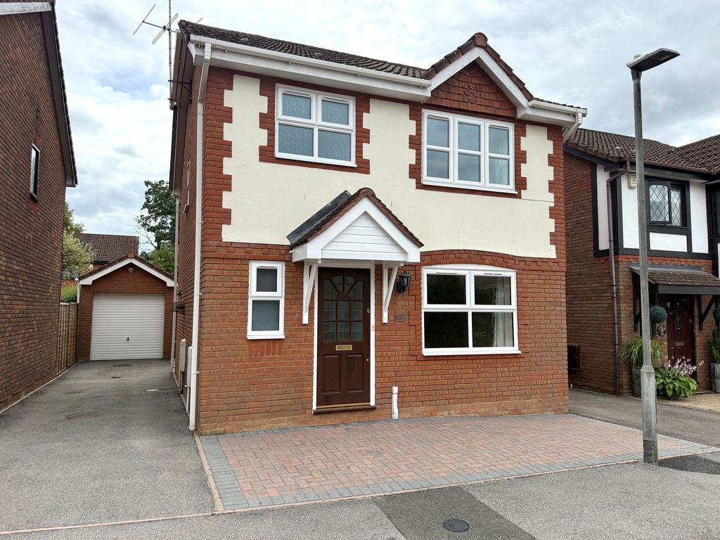 Property photo 1 of 12