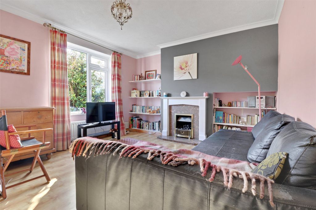 Property photo 2 of 10 Picture No. 04