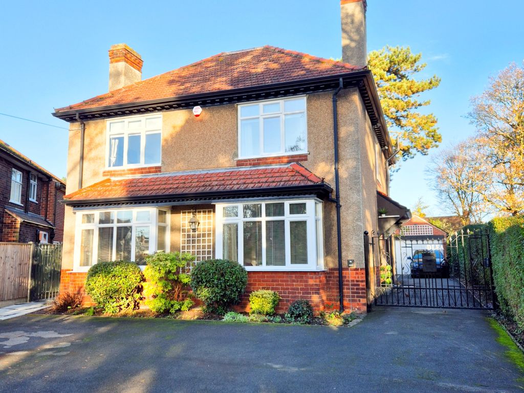 Property photo 1 of 44