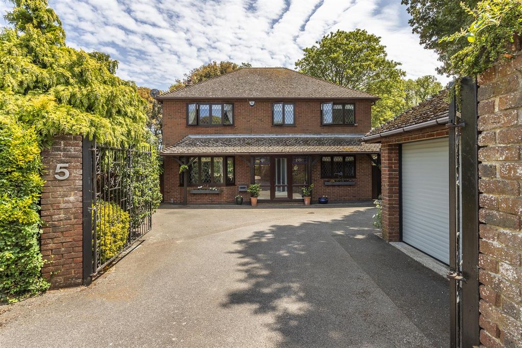 Property photo 1 of 55