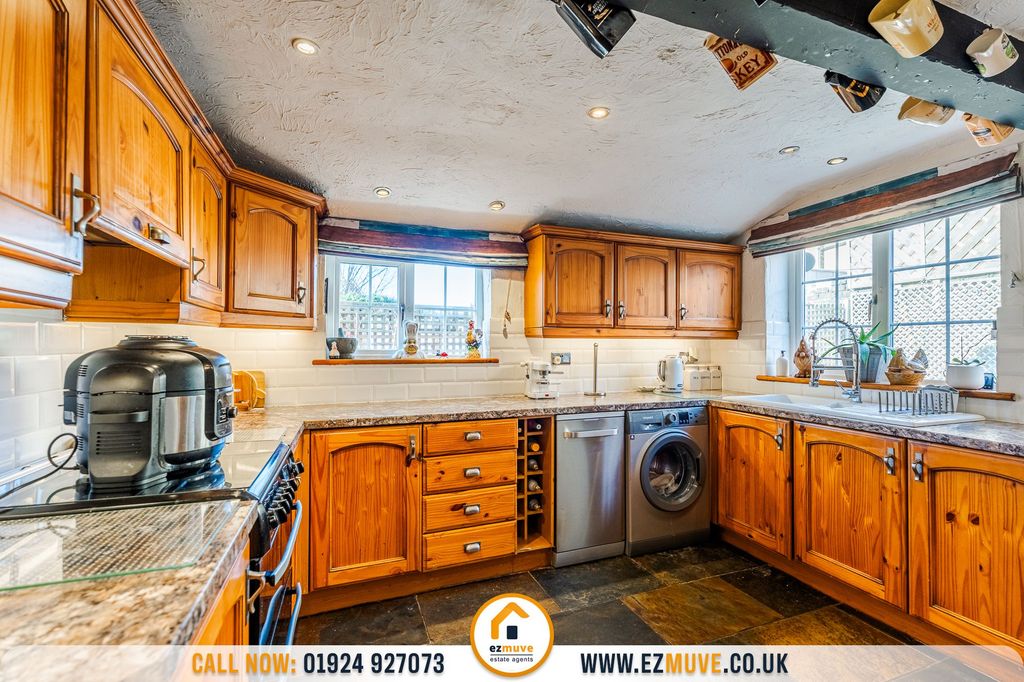 Additional image 8 of 3 bed semi-detached house for saleThorncliffe Road, Batley WF17