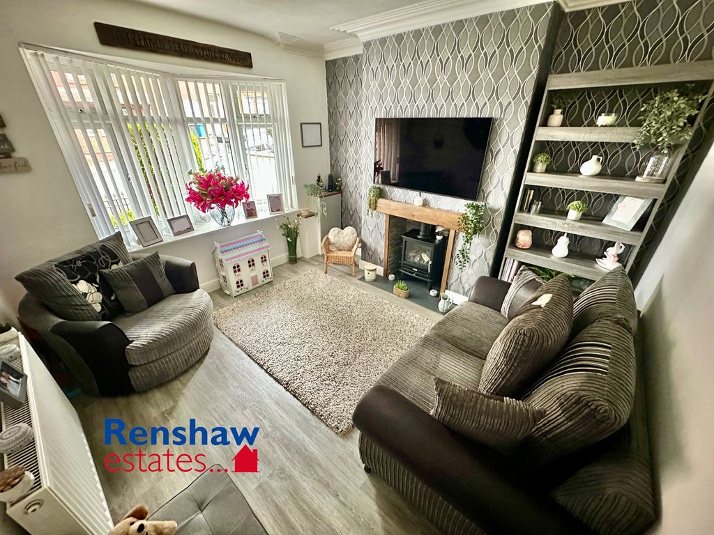 Property photo 1 of 17 L (1)