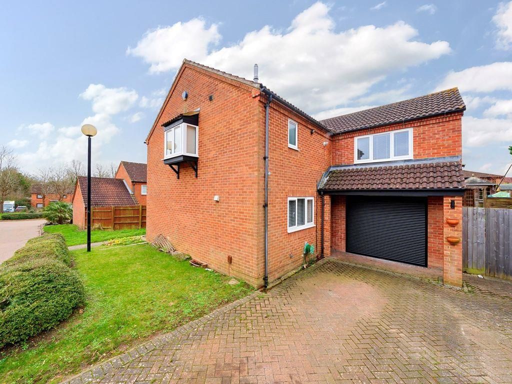 Property photo 1 of 17