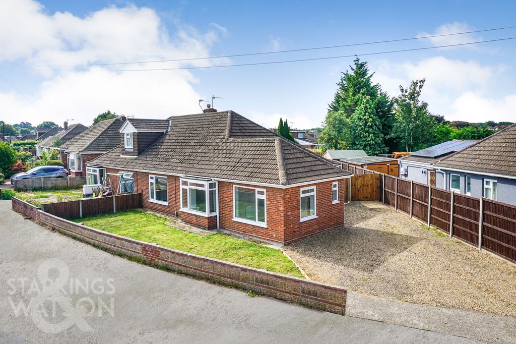 Property photo 1 of 27