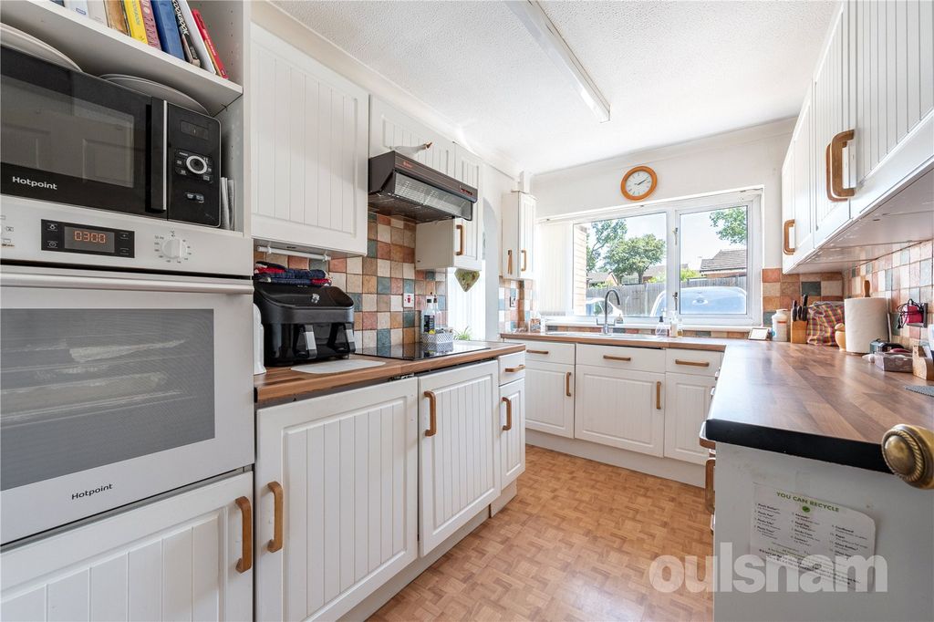 Property photo 2 of 14 Picture No. 02