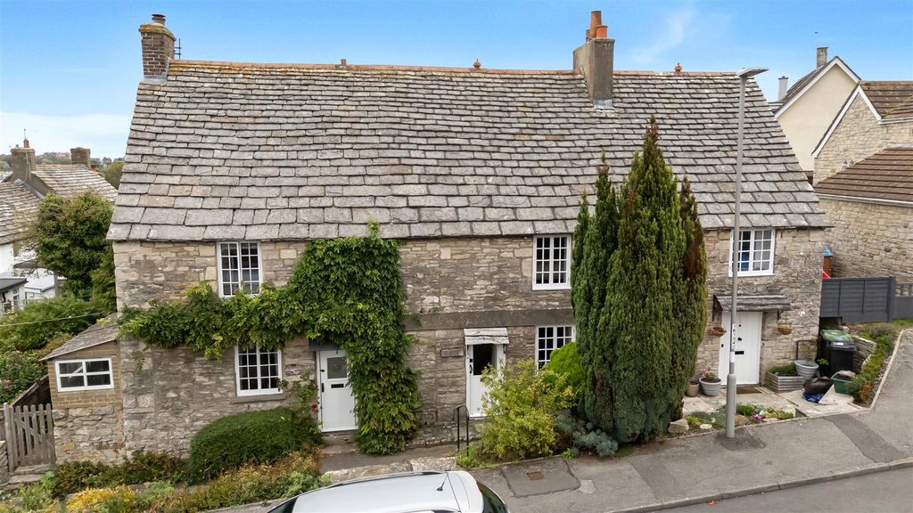 Property photo 1 of 14 Img_1049.Jpg