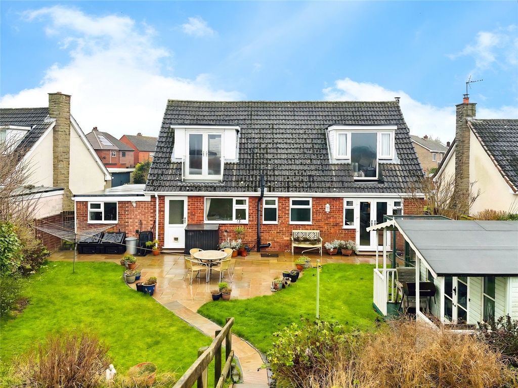 Property photo 1 of 23 Back Garden