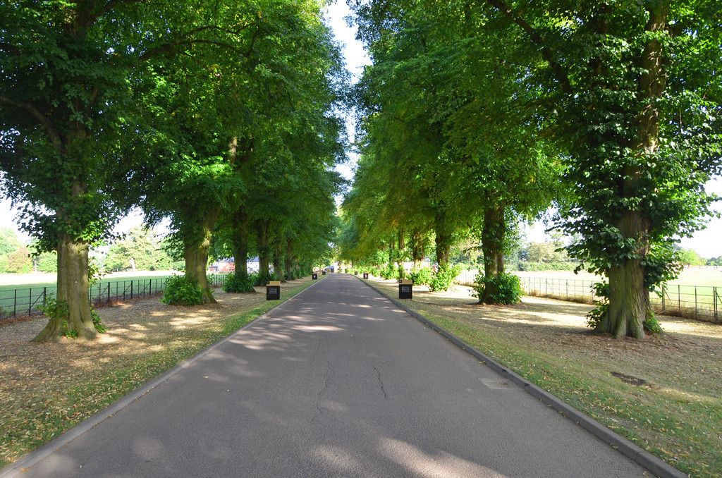 Property photo 2 of 26