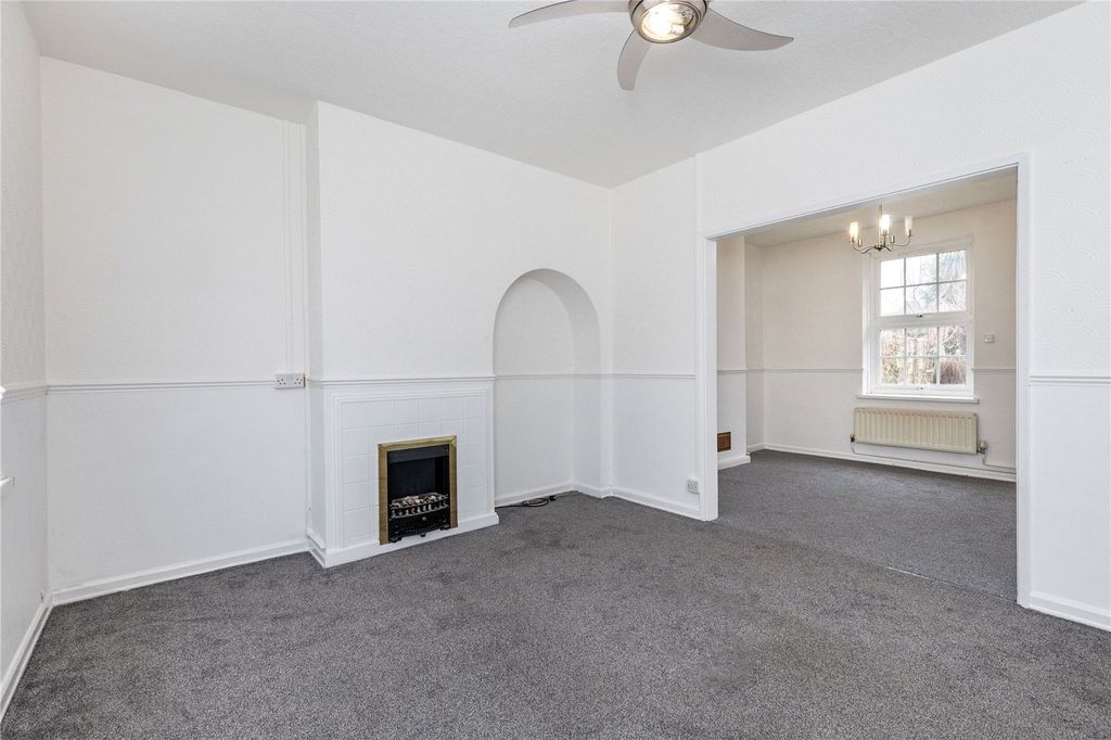 Property photo 3 of 11 Picture No. 19