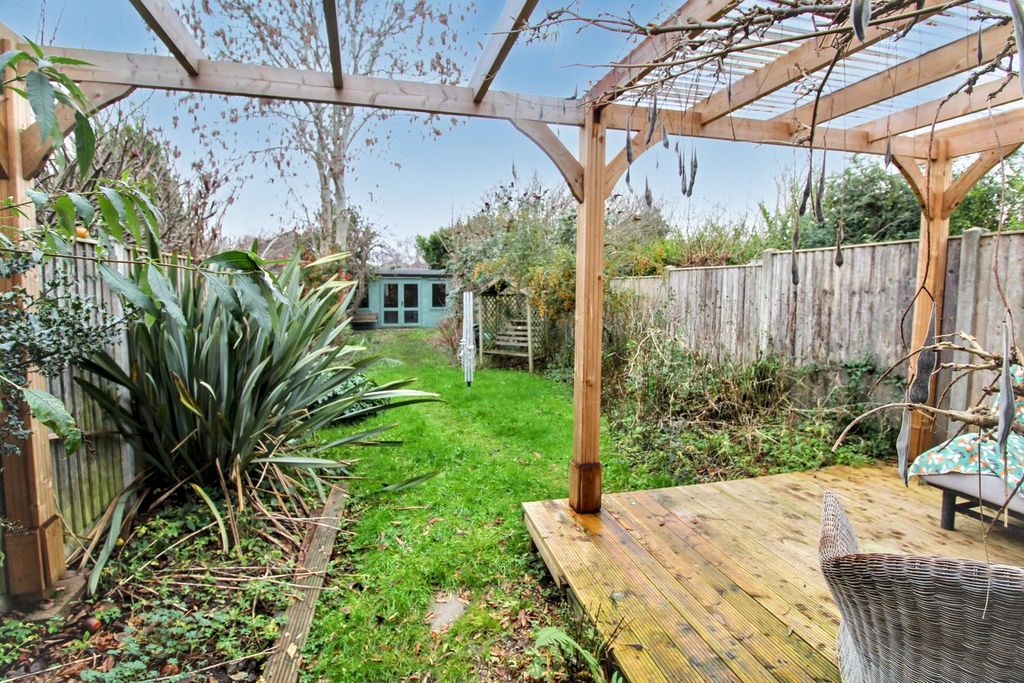 Property photo 3 of 14