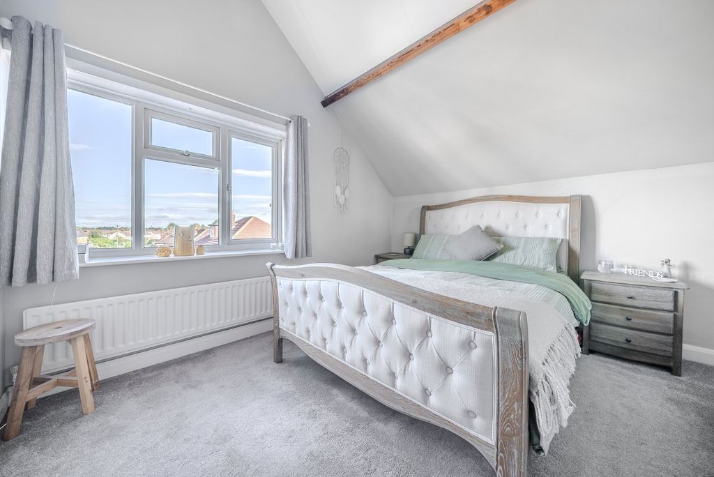 Property photo 3 of 18 Picture No. 41