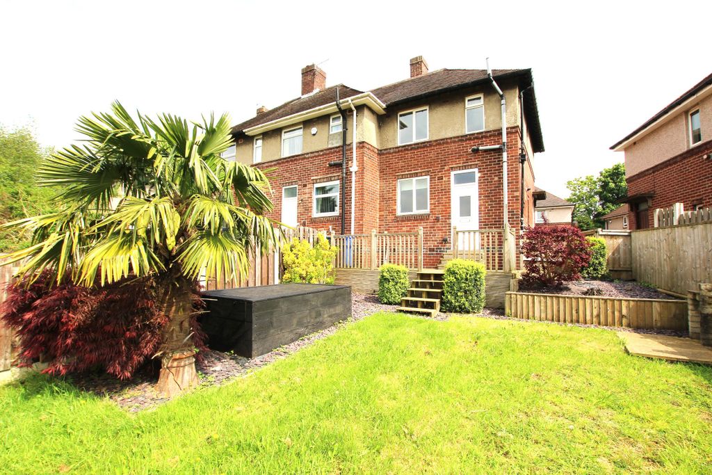 Property photo 3 of 23