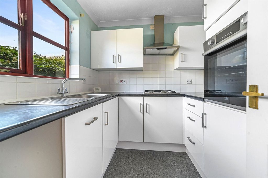 Property photo 2 of 12 Picture No. 02