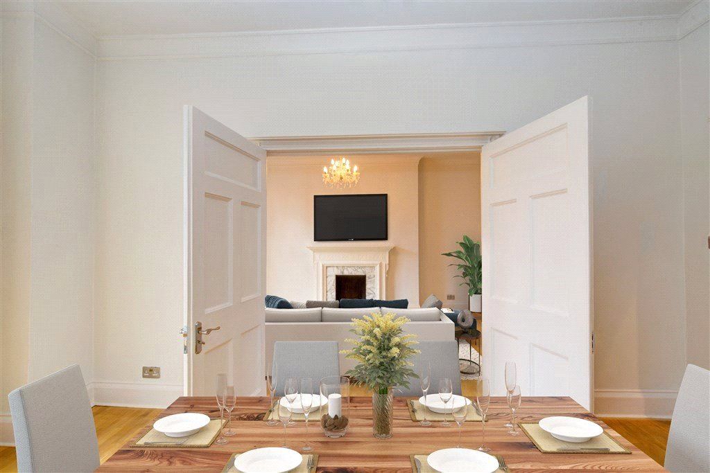 Property photo 3 of 14 Dining Room