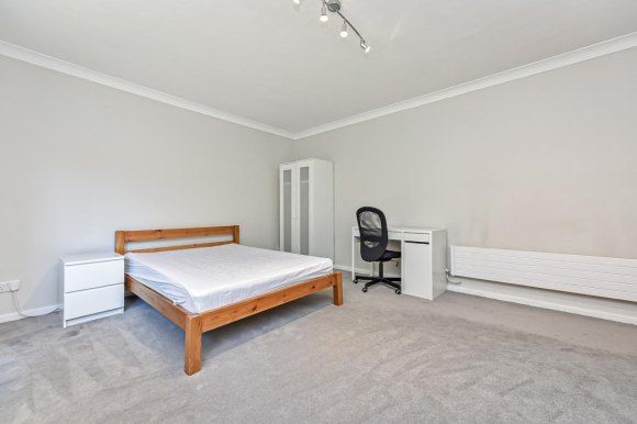 Property photo 1 of 11 Space Photo (2).Jpg