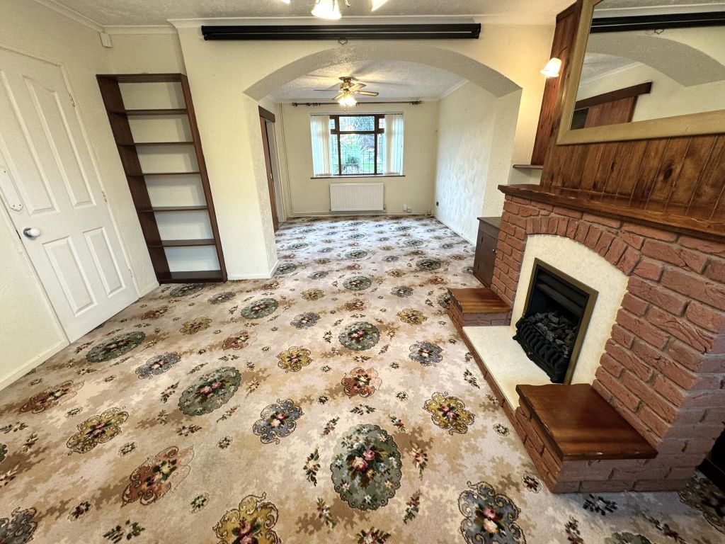 Property photo 3 of 15