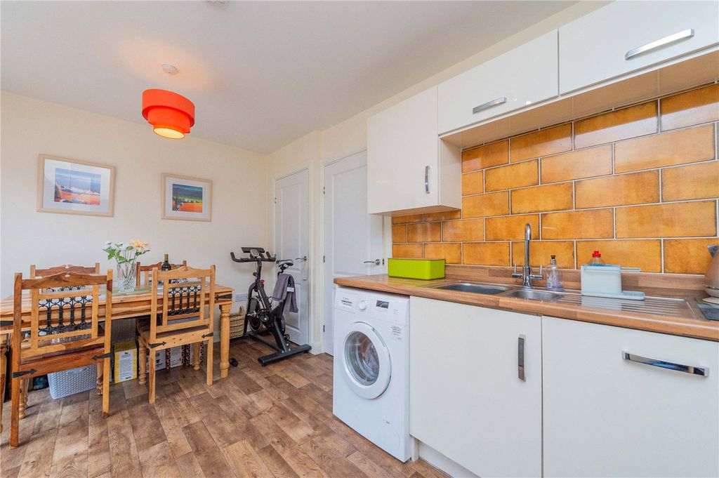 Property photo 3 of 30 Picture No. 27