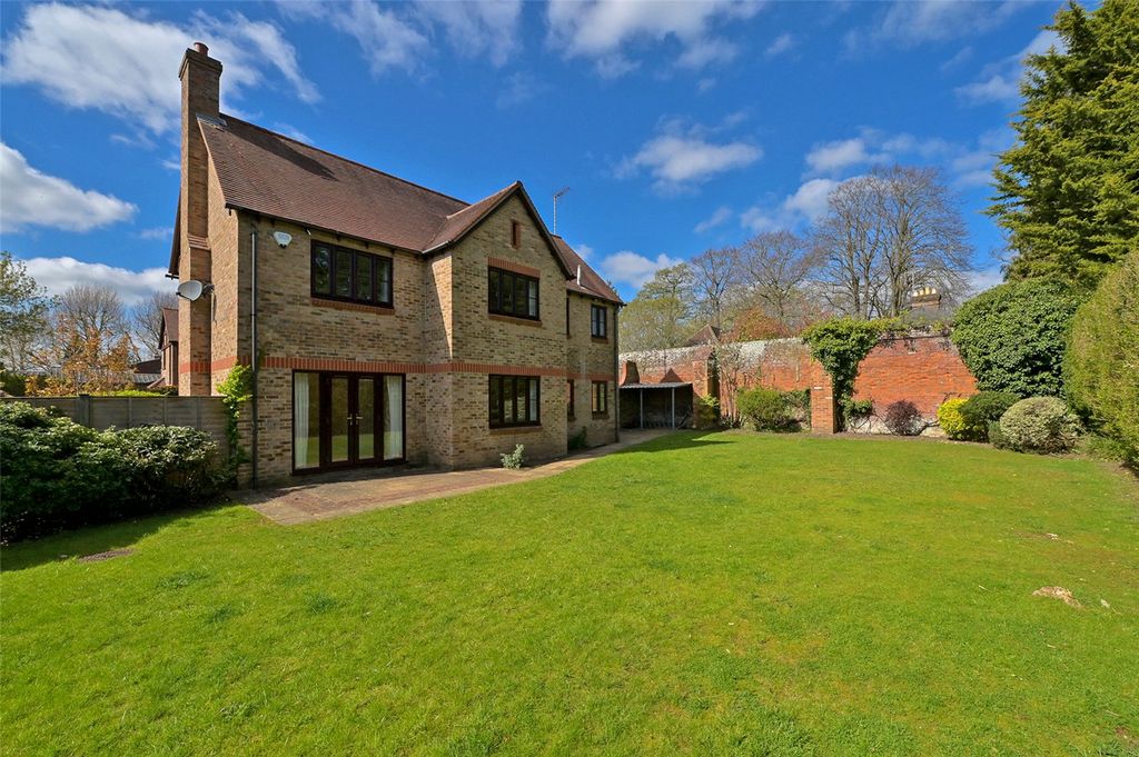 Property photo 2 of 10 Picture No. 53